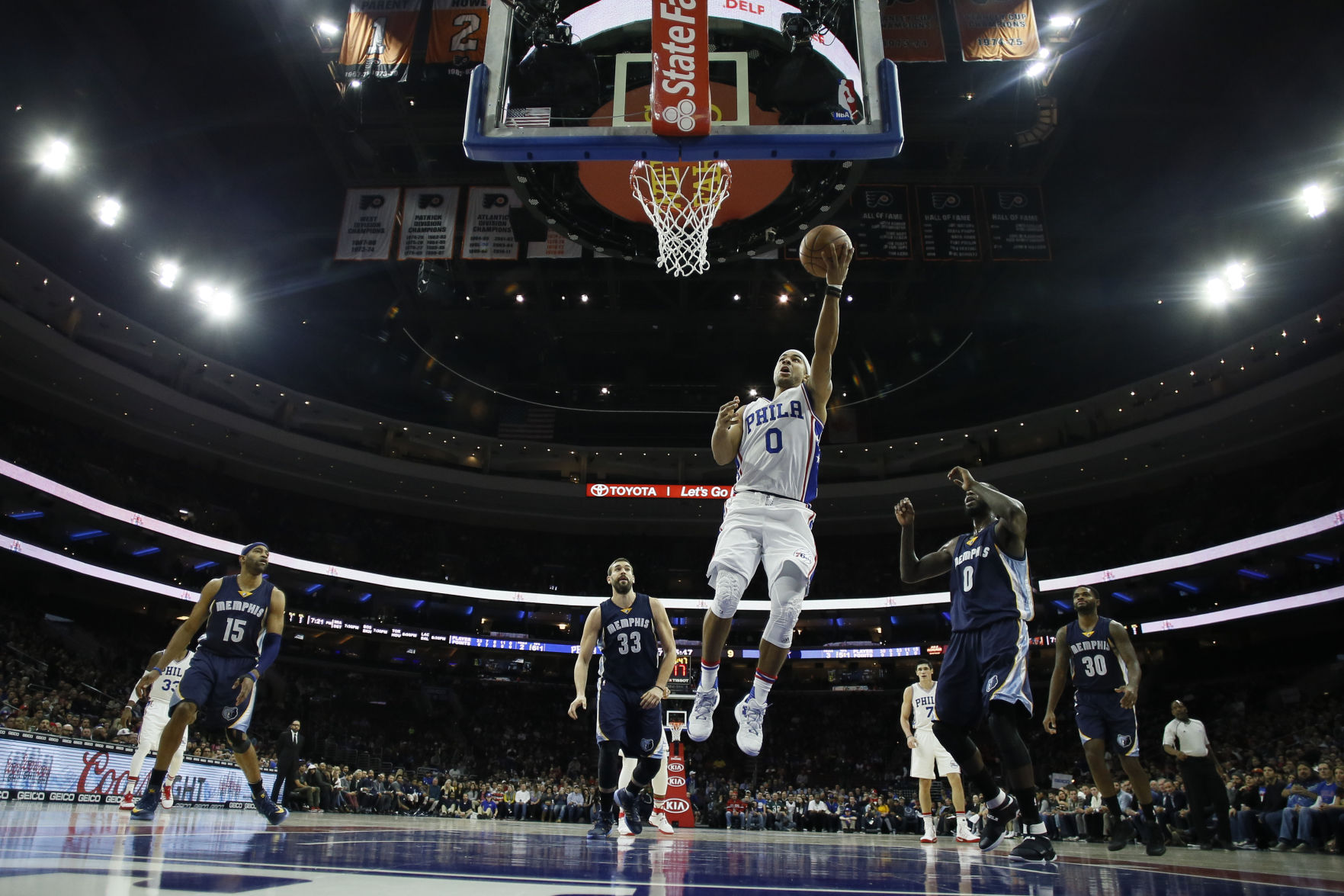 Grizzlies 76ers Basketball